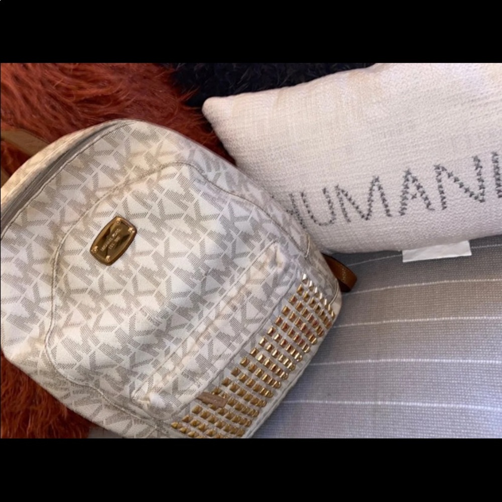 MK Backpack - Picture 2 of 5